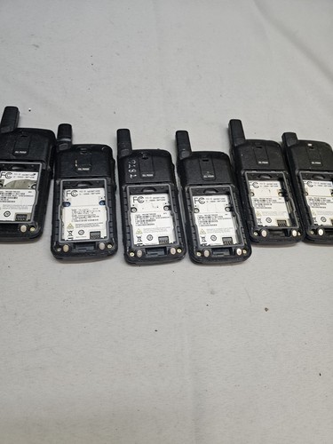 TEN Motorola SL7550 403-470 MHz UHF Dwukierunkowe radio AAH81QCN9NA2AN - Wszystkie włączone zasilanie - Zdjęcie 10 z 15