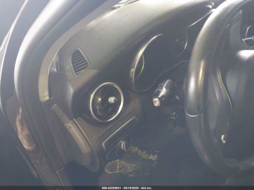 C220 2015 Transmission Shift 940276 - Picture 4 of 10