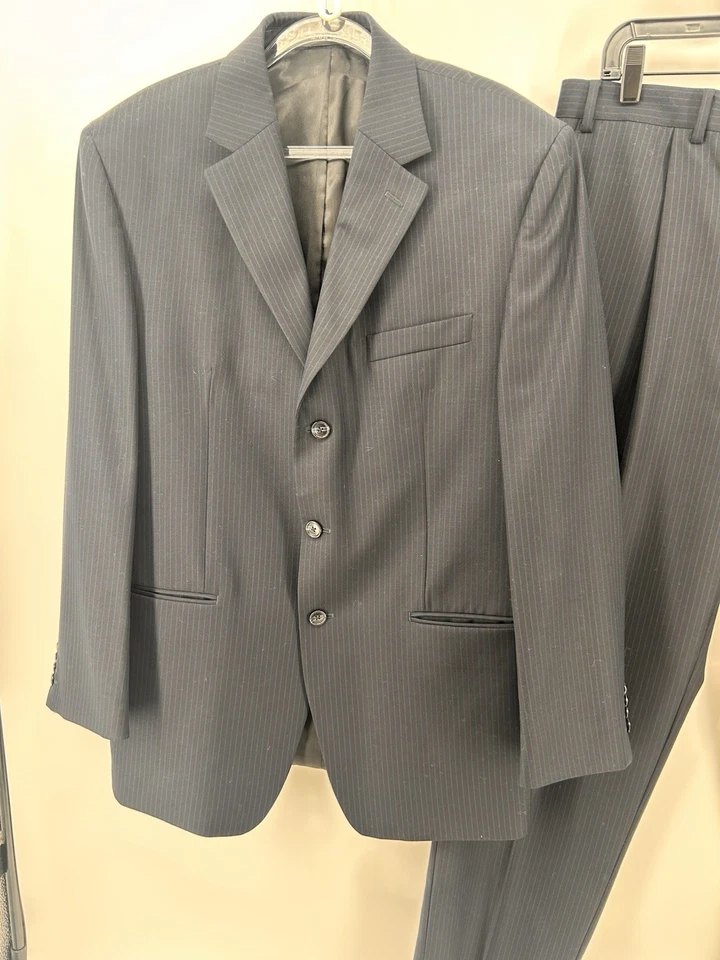 Traje Calvin Klein Para Hombre 41R Azul Marino Rayas 3 Botones 100% Lana Pantalones 34x31 Foto 2 de 4