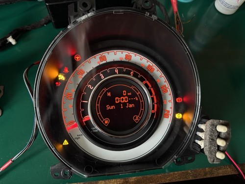 Fiat 500 Tacho Cluster Benzin 735526801 *Kilometerstandssatz* - Bild 1 von 3