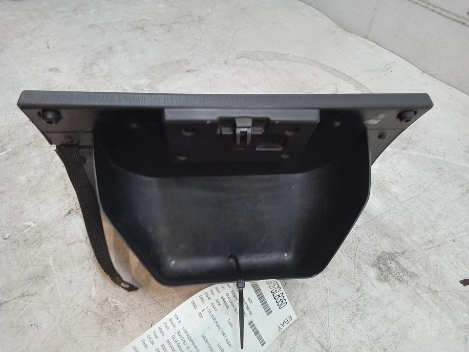 Guantera Jeep Wrangler 00 OEM Foto 2 de 4