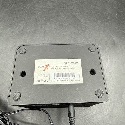 Thermaltake BlacX 2.5”/3.5” SATA I/II/III USB External Hard Drive Enclosure  - Picture 6 of 8