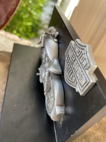 Harley Davidson 3-D Softail Model Perpetual Block Calendar 2004 Black Silver - Picture 4 of 11