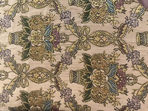Wonderful Antique Silk Brocade Flower Baskets Garland - Picture 9 of 9