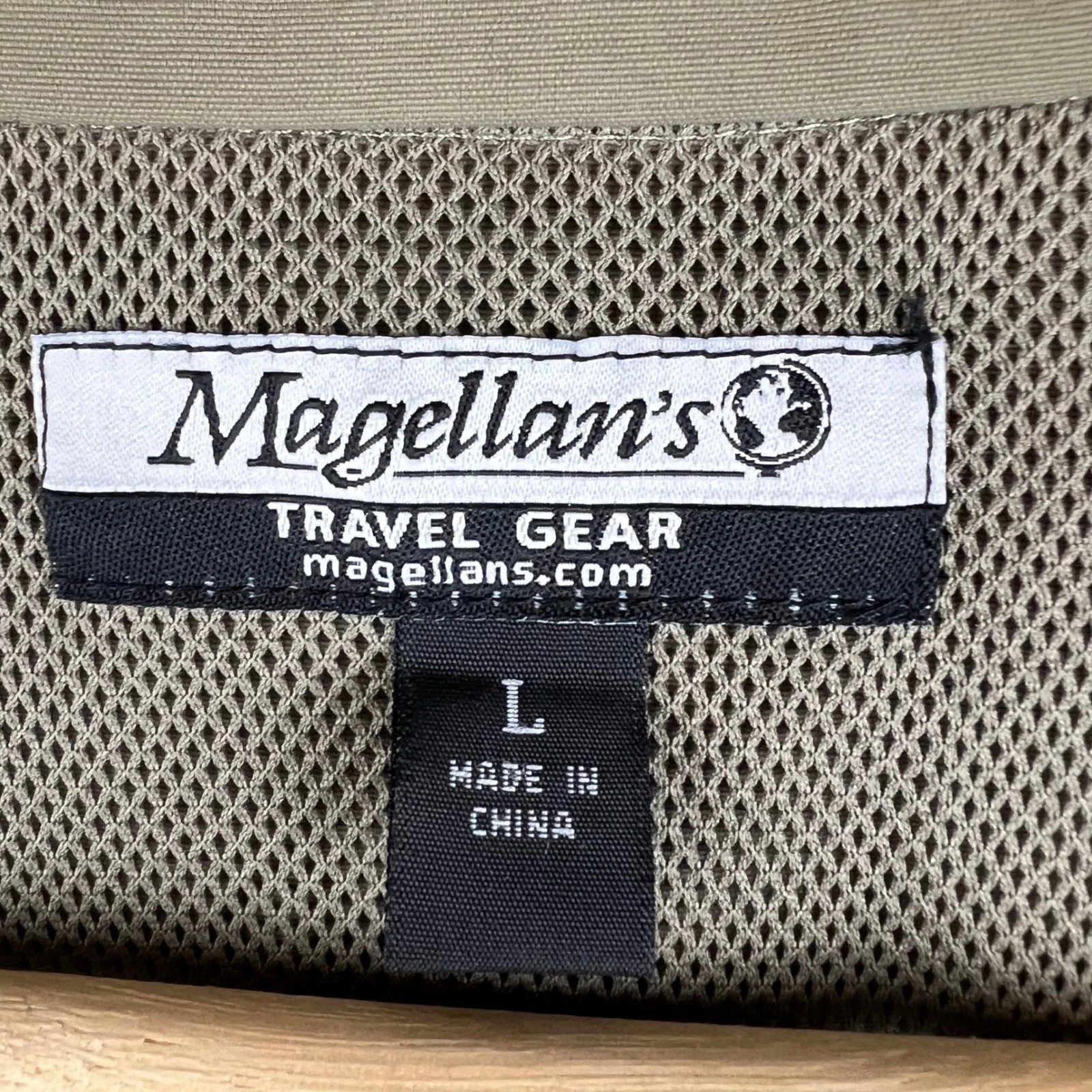 Magellans Travel Gear Mens Utility Vest Large Olive Green Multi Pocket Safari - product detail image 11