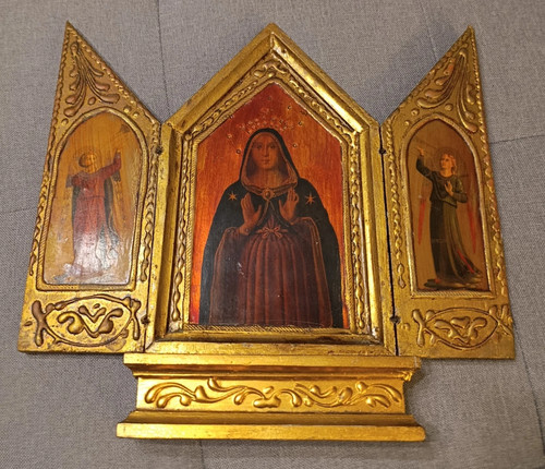 ANTICO TRITTICO DEVOZIONALE IN LEGNO DORATO CON VERGINE MADONNA ARTE SACRA - Imagen 5 de 12