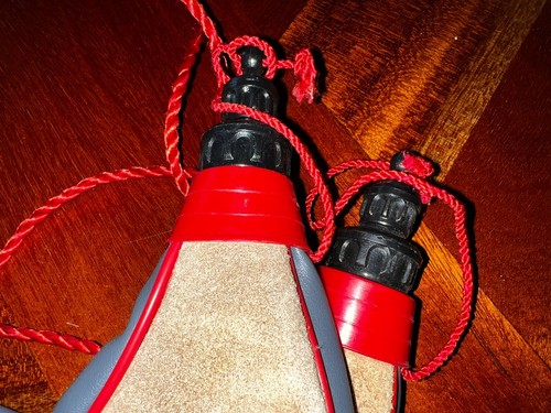 Two Leather Wine Sacks Made In Spain - Afbeelding 4 van 4