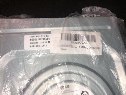 LG Super-Multi 24x Internal DVD±RW/CD-RW Drive M-DISC - Black GH24NSB0 - Picture 3 of 3