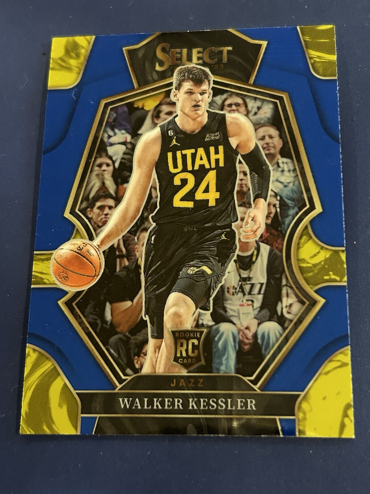 2022-23 Panini Select Walker Kessler #187 Blue Premier Level Prizm Utah Jazz RC