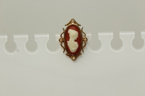 Vintage Goldtone AVON Oval Cameo of Woman Faux Pearl Stick Pin - Picture 2 of 6