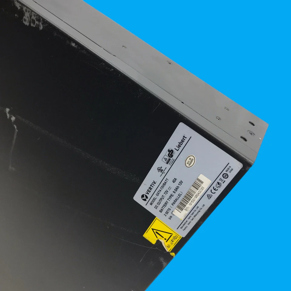 Gabinete de batería externo Vertiv GXT4-72VBATT 72V #U6479 Foto 2 de 4