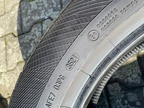 2x Continental WinterContact TS850P 235/55 R19 105H XL M+S DOT2021 5mm EXCELENTE - Imagen 8 de 12
