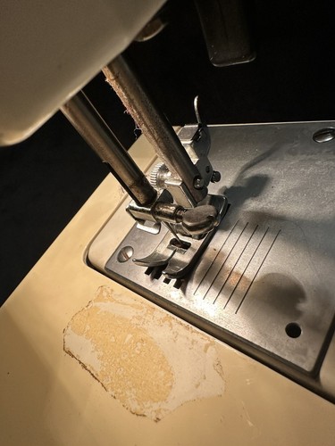 100% Working Elnita 245 Sewing Machine Made By Elna With Pedal And Power Cord - Picture 7 of 12