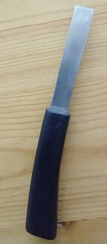 Fox Beveled Edge Reed Knife, Right Hand