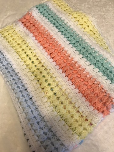Crochet Handmade Afghan Throw Baby Blanket 40x57 Pastels Yellow Green Coral Gray - Picture 8 of 8