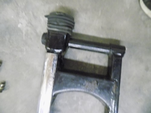 2001 HONDA SHADOW 1100 REAR SWINGARM VXT1100 VXT SABOR 013 - Picture 7 of 9