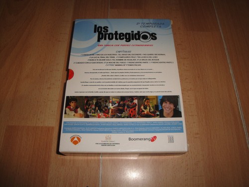 LOS PROTEGIDOS 2ª SEGUNDA TEMPORADA SERIE DE TV EN DVD CON 7 DISCOS BUEN ESTADO - Imagen 2 de 2