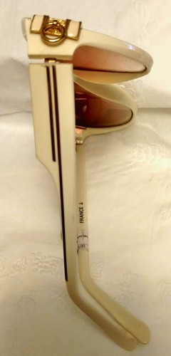 1970s Vintage JEAN PIERRE LAMY White w Gold Accents Sunglasses - Picture 5 of 9