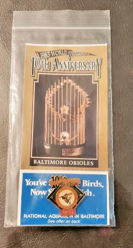 1995 Cal Ripken Jr Orioles Program PLUS 10th Anniversary 1983 WC Pin - Picture 3 of 4