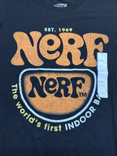 Camiseta Nerf Toys Company Hombre Negra Gráfica Manga Corta Talla Grande - Imagen 3 de 4