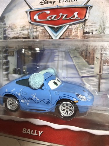 Disney Pixar Cars Winter Time Holiday Metal Series Sally, Christmas Time - 2020 - Picture 3 of 4