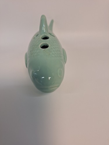 Fish Shaped Green Flower Frog. Used To Arrange Flowers. Made By Chive. - Picture 5 of 8