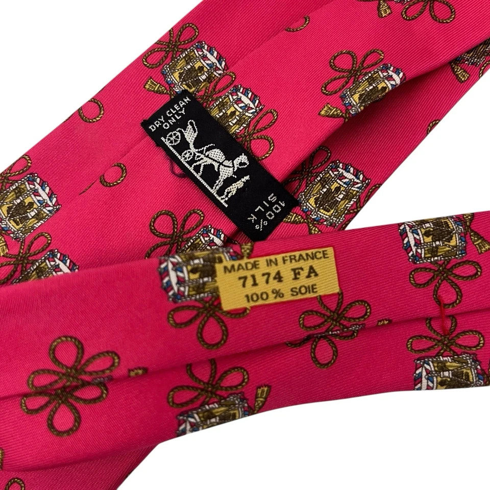 Hermes Hombres Corbata Francesa Borlas Cuerda Tambores Rojo Seda 7174 FA 3 3/8" (W) 56.5" (L) Foto 3 de 4