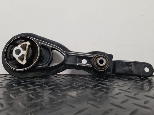 Skoda Fabia 1.0 TSI MK4 PJ Hatchback Engine Mount Lower 2q0199851al - Picture 1 of 10