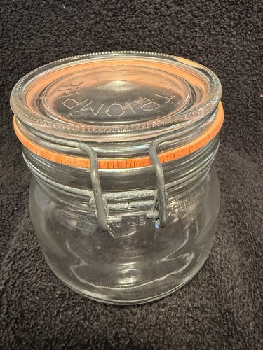 Vintage Triomphe 1/2 L Jar With Lock Lid From France(See Description) - Picture 4 of 5