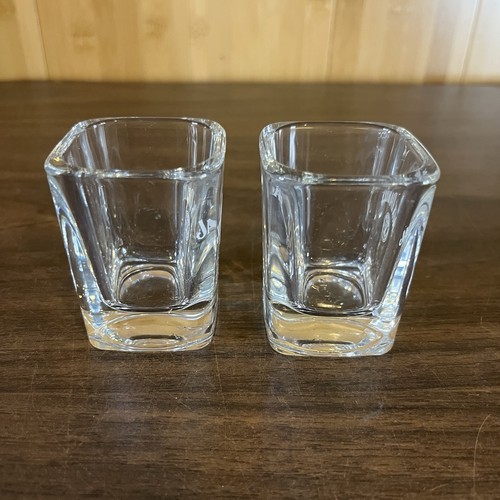 Juego de 2 vasos de chupito de vidrio cuadrado pesado de whisky Jack Daniels - Imagen 4 de 6