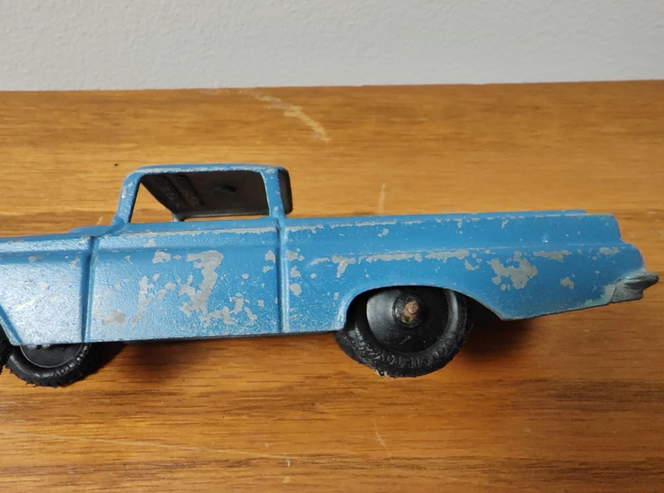 Chevrolet EL CAMINO 1960 camioneta pickup vintage azul TootsieToy modelo de juguete clásico Foto 4 de 4