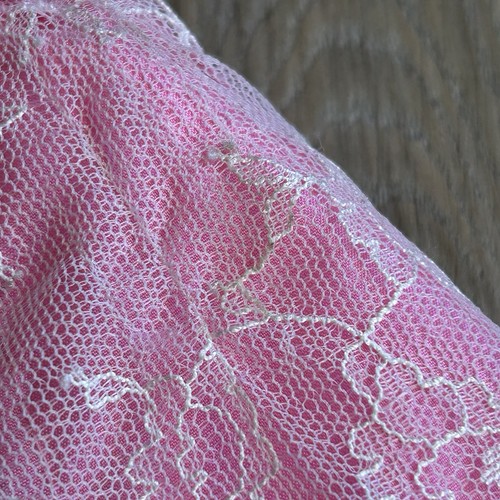 BARBIE DRESS GOWN LIGHT PINK WHITE LACE OVERLAY STRAPLESS CUTE DOLL CLOTHES - Picture 6 of 7