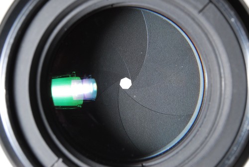 【MINT-】Nikon Nikkor Ais Ai-s 105mm f/2.8 MF Micro Camera Lens - Picture 9 of 12