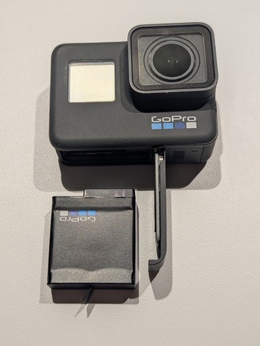 Gopro Hero 6 Camera HERO6 Battery & Lowepro Case Included No Memory Card - Picture 9 of 13