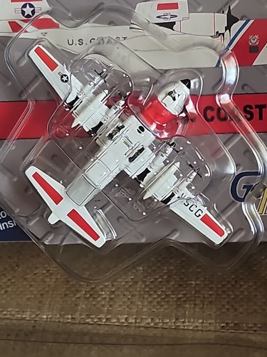 Gemini Macs 1:400 Lockheed C-130H Hercules U.S Coast Guard - Picture 13 of 24