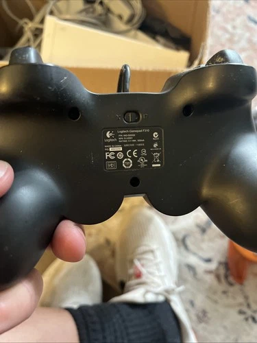 Logitech F310 Wired USB Controller for PC Mac G-U0001 840-000058