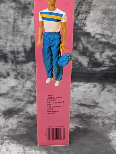 Barbie Mattel 1983 Mattel Gran Forma Ken 7318 con Walkman y Bolsa de Entrenamiento NRFB - Imagen 13 de 22