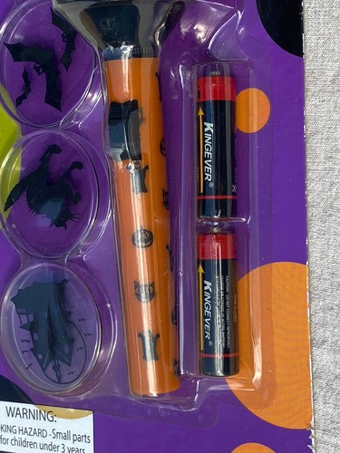 FREE Shipping Hallo Ween Flashlight Kit With Stencils 2005 NIP Trick or Treat - Picture 8 of 16