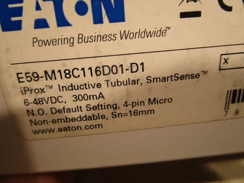 EATON E59-M18C116D01-D1 INDUCTIVE PROXIMITY SENSOR, R0212 - Picture 2 of 4