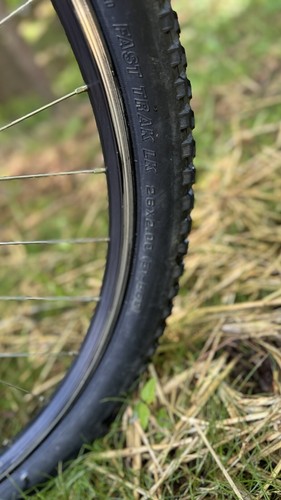 2010 Specialized Hardrock Mountain Bike - Picture 4 of 6