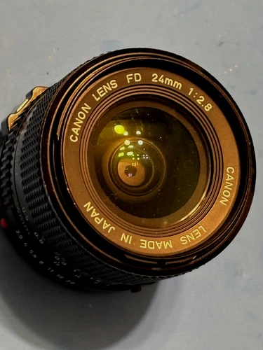 Excellent+ CANON FD bayonet  24mm f2.8 WIde Angle Prime lens Made in Japan