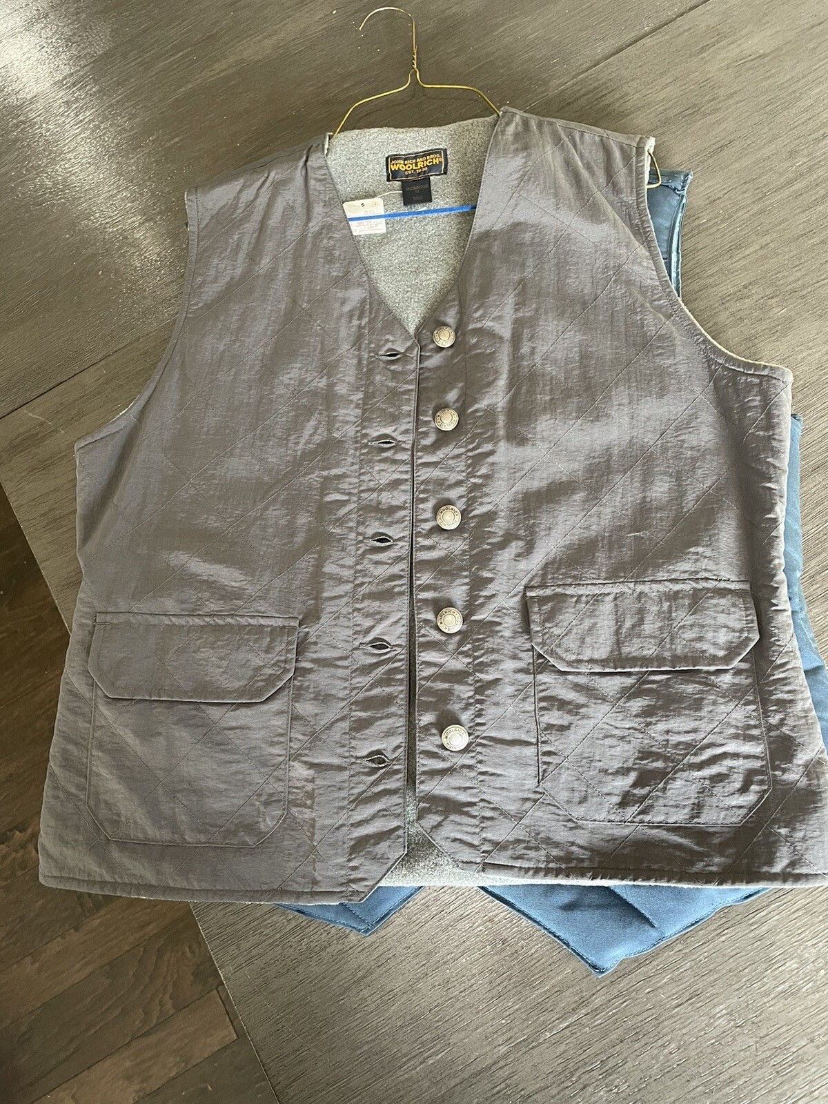 Picture 1 of 4