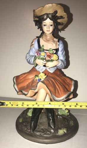 Brunette Cowgirl Porc/Ceram Figurine Sitting On A Stump Holding Flowers 10” tall - Picture 13 of 15