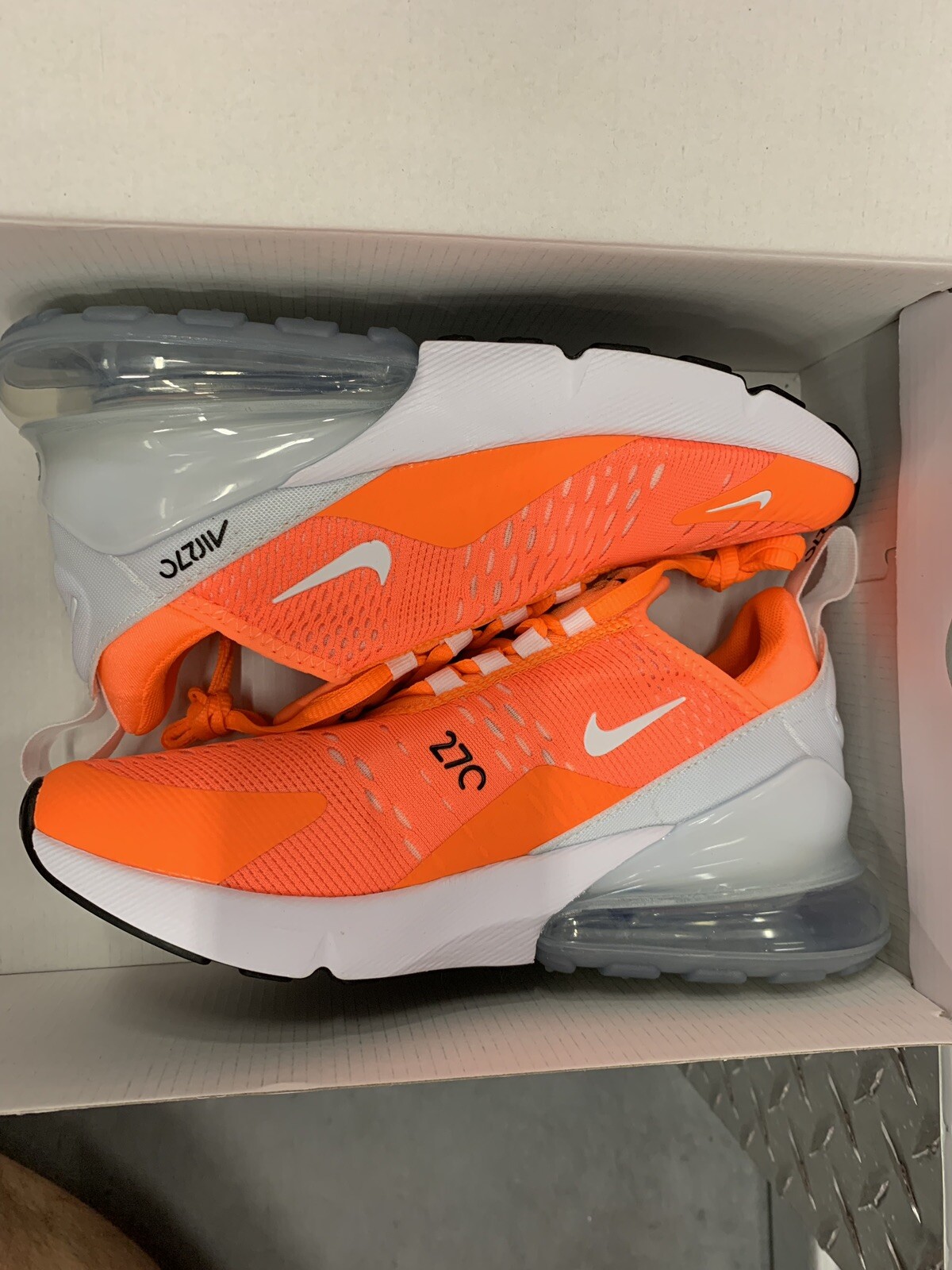 Nike Air Air Air Max 270 AH6789-800 Women's Casual shoes orange White Sneakers Sz 6 7478bc Nike Air Air Air Max 270 AH6789-800 Women's Casual shoes orange White Sneakers Sz 6 7478bc
