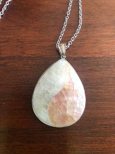 Peach & White Mother of Pearl Pendant with 20" Stainless Steel Chain - Picture 2 of 4