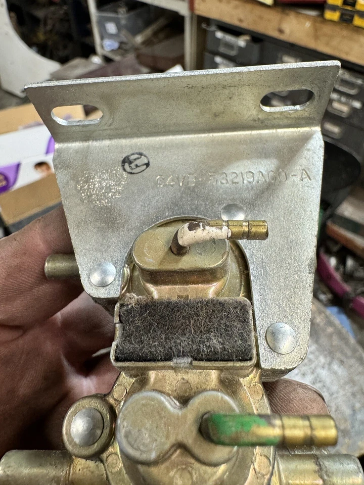 1964 1965 LINCOLN CONTINENTAL ORIGINAL DOOR LATCH Vacuum Control C4VB-53219A00-A - Image 2 of 4