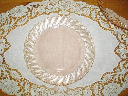 Vintage Depression Glass Fortecrisa MEXICO Pink Swirl 6 3/4" Plates ~Set of 2 - Picture 4 of 8