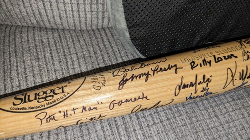 David Ortiz Pedro Martinez & Others Boston Red Sox Signed Bat JSA Letter - Picture 6 of 13
