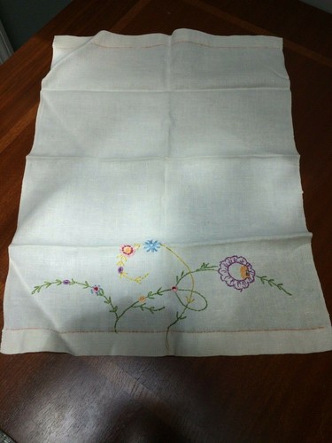 Vintage Leinen handbestickt Geschirrtuch Blumen Ranken - Bild 2 von 5