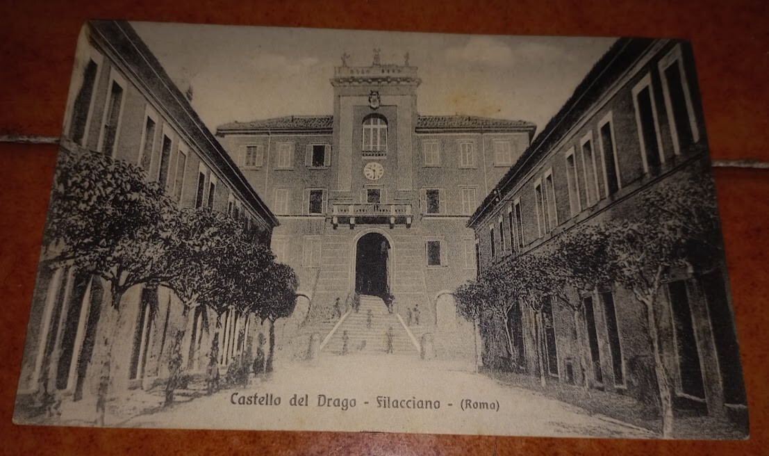 Foto 1 di 2